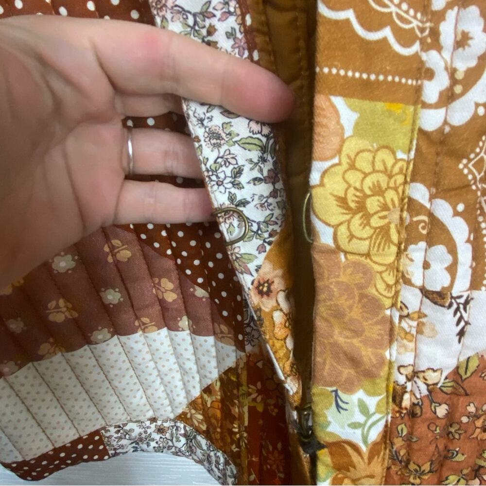 SPELL & The Gypsy Collective Cha Cha Quilted Reversible Vest Large NWTPatchwork - Picture 8 of 15